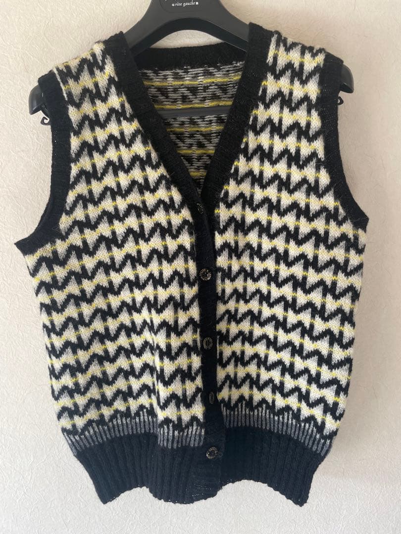 三國万里子　ミクニッツ　ベスト　手編み　ハンドメイド　tie