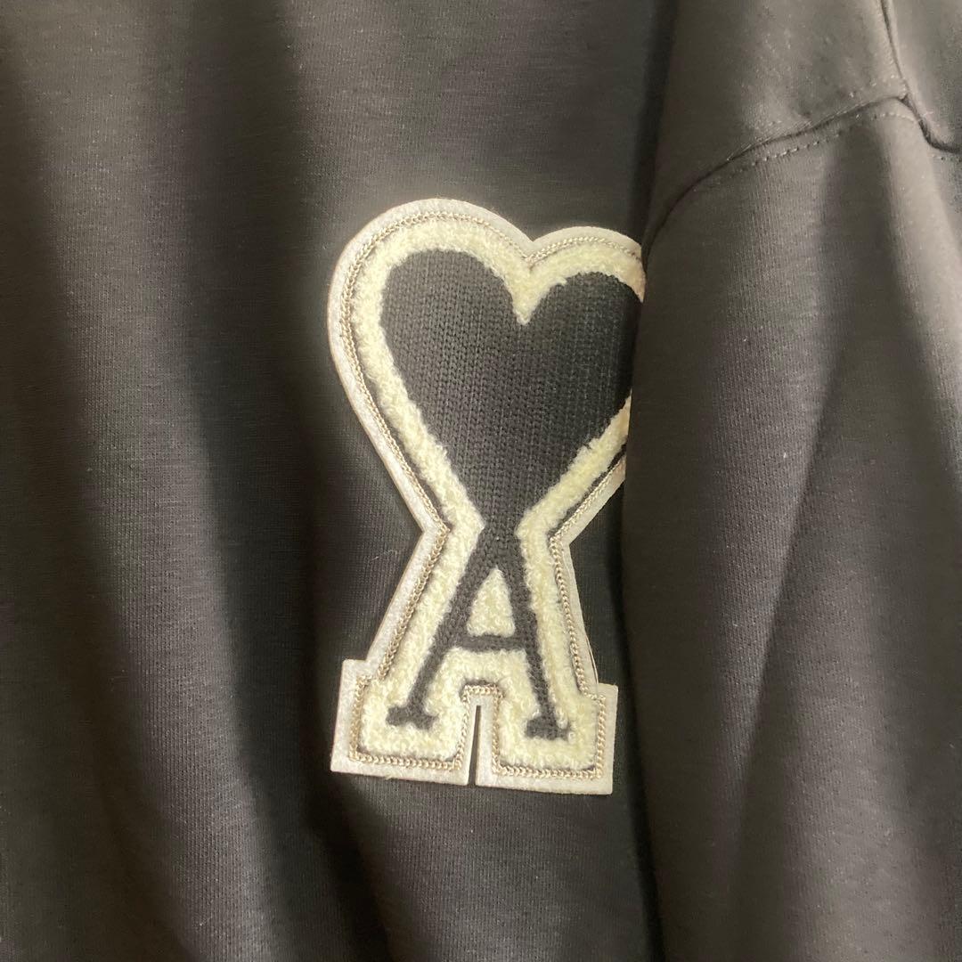 Ami parisアミパリス ブラック スウェット L