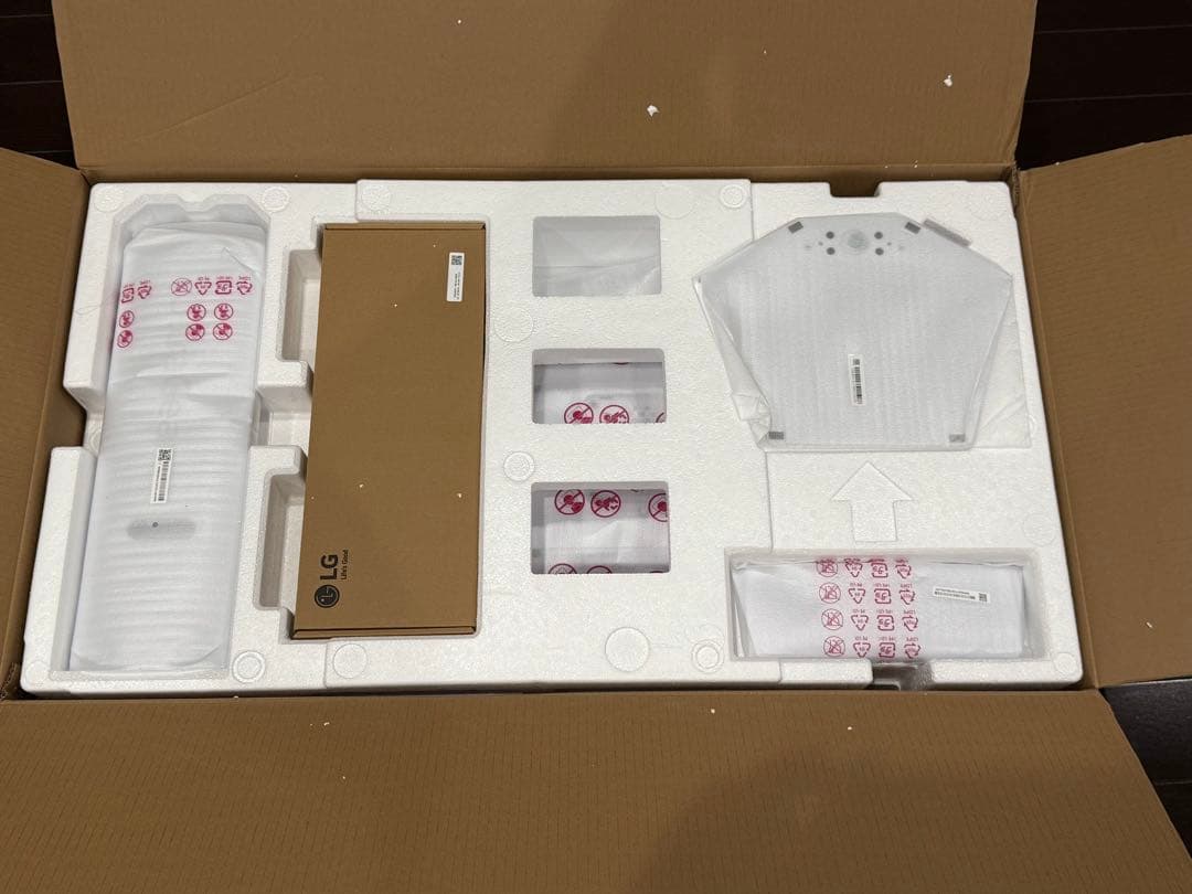 LG UltraGear 32GS95UV 32インチ 4K UHD