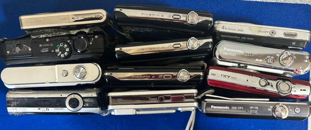 デジタルカメラ　12点セット