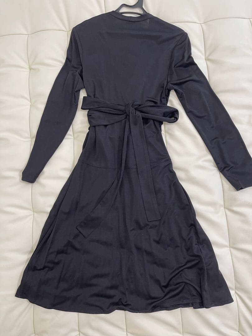 Issa London ブラック ラップドレス 長袖　Mサイズ