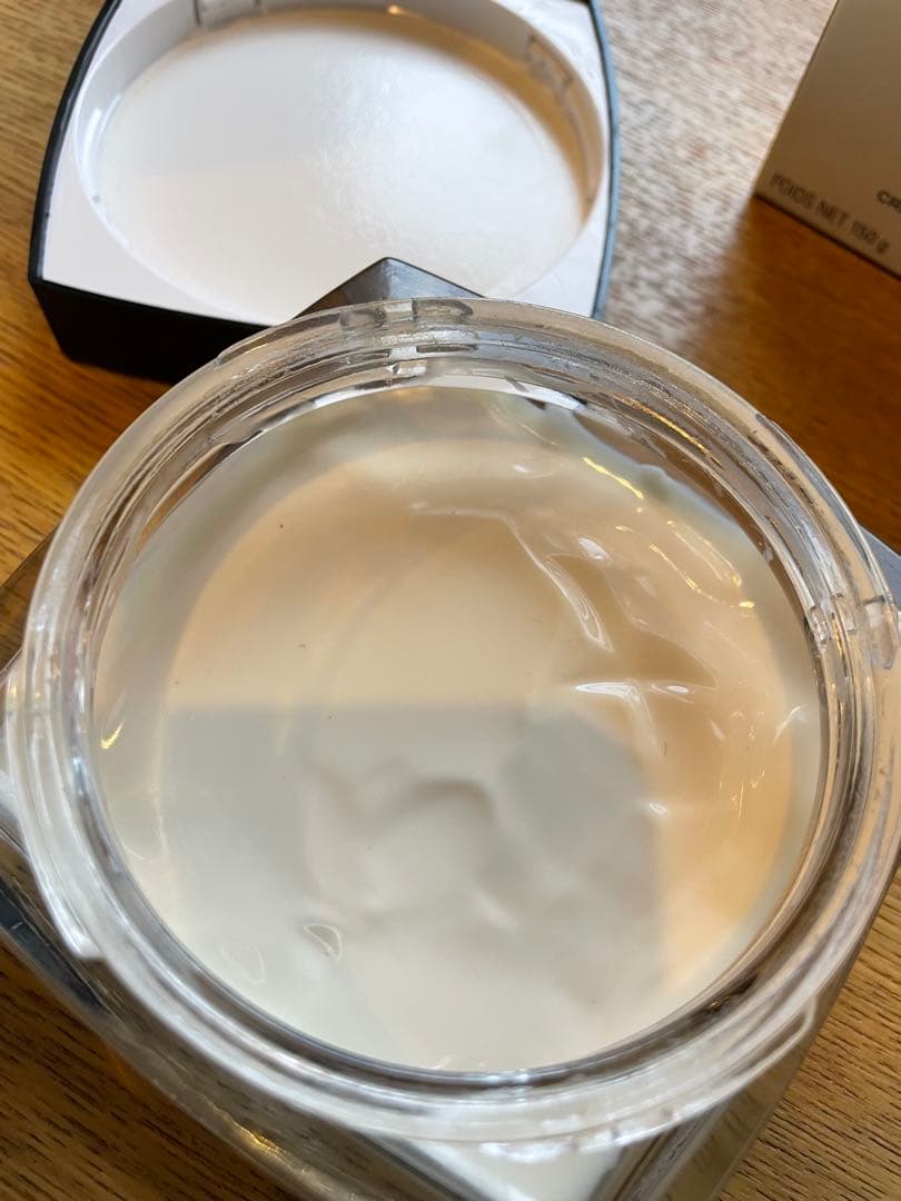 CHANEL N°5 ヴェルベットボディクリーム 150g