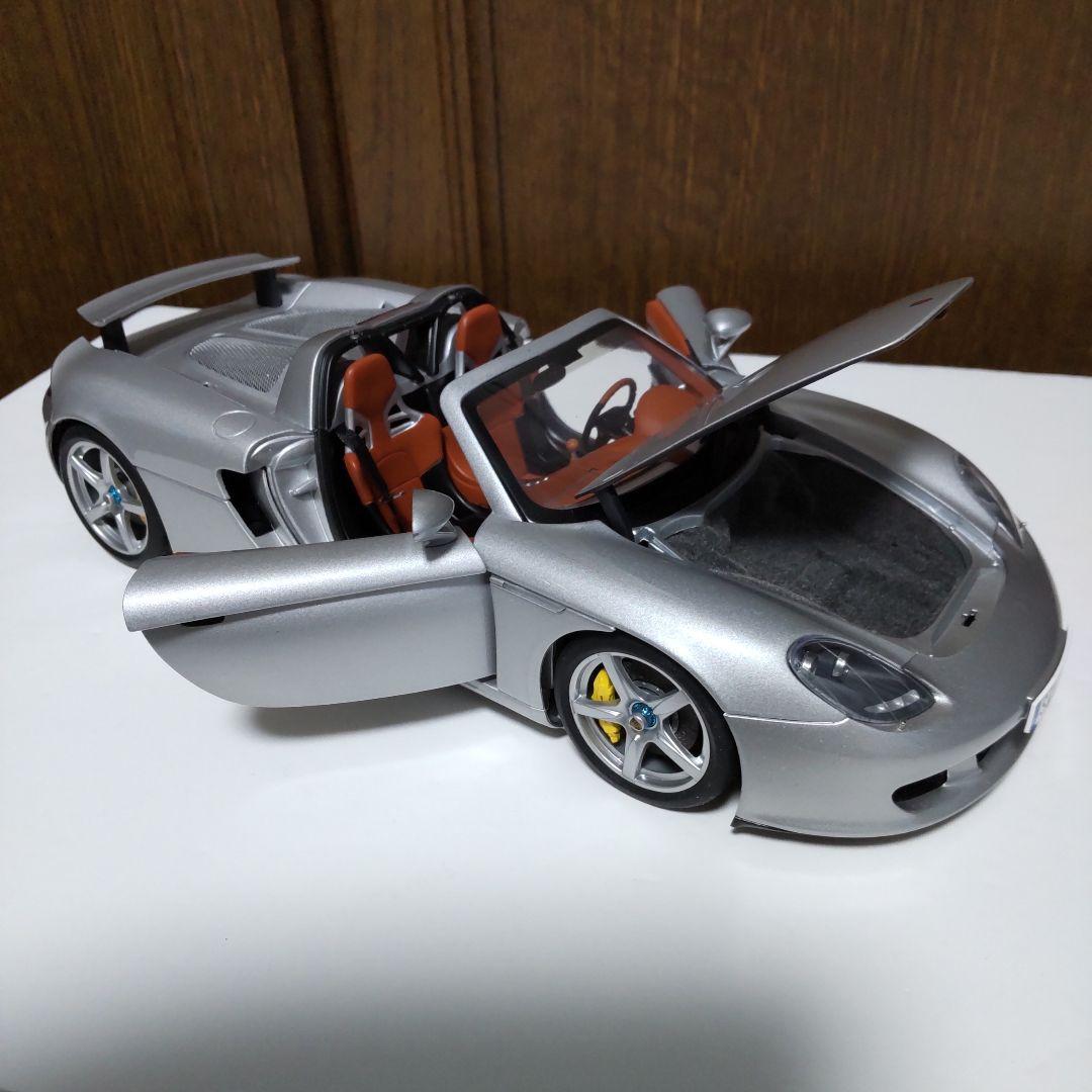 ポルシェ カレラ GT シルバー 1/18 オートアート