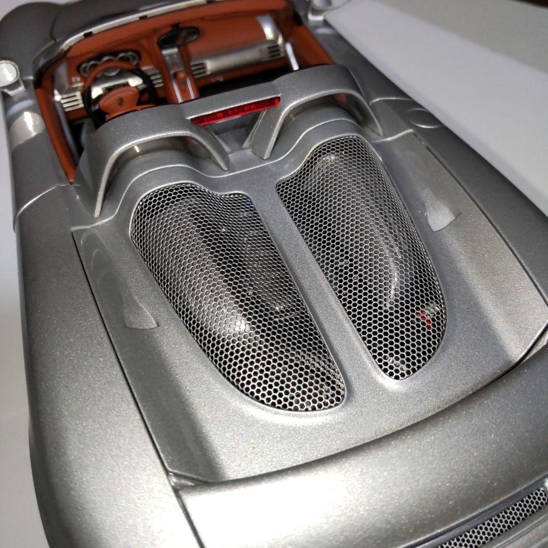 ポルシェ カレラ GT シルバー 1/18 オートアート