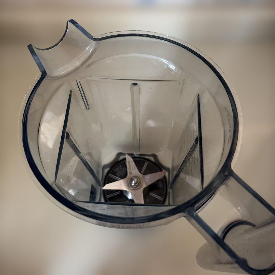 Vitamix レシピ本つき バイタミックス VMI111