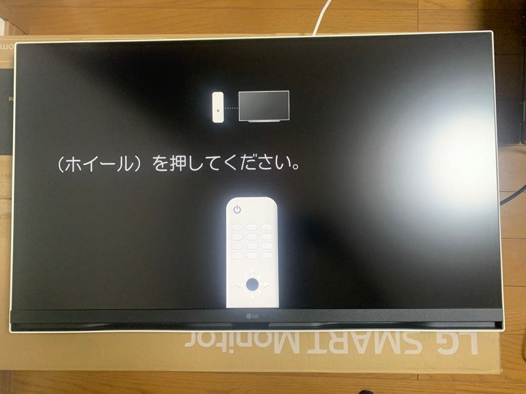 LG SMART Monitor 32SQ780S 32インチ