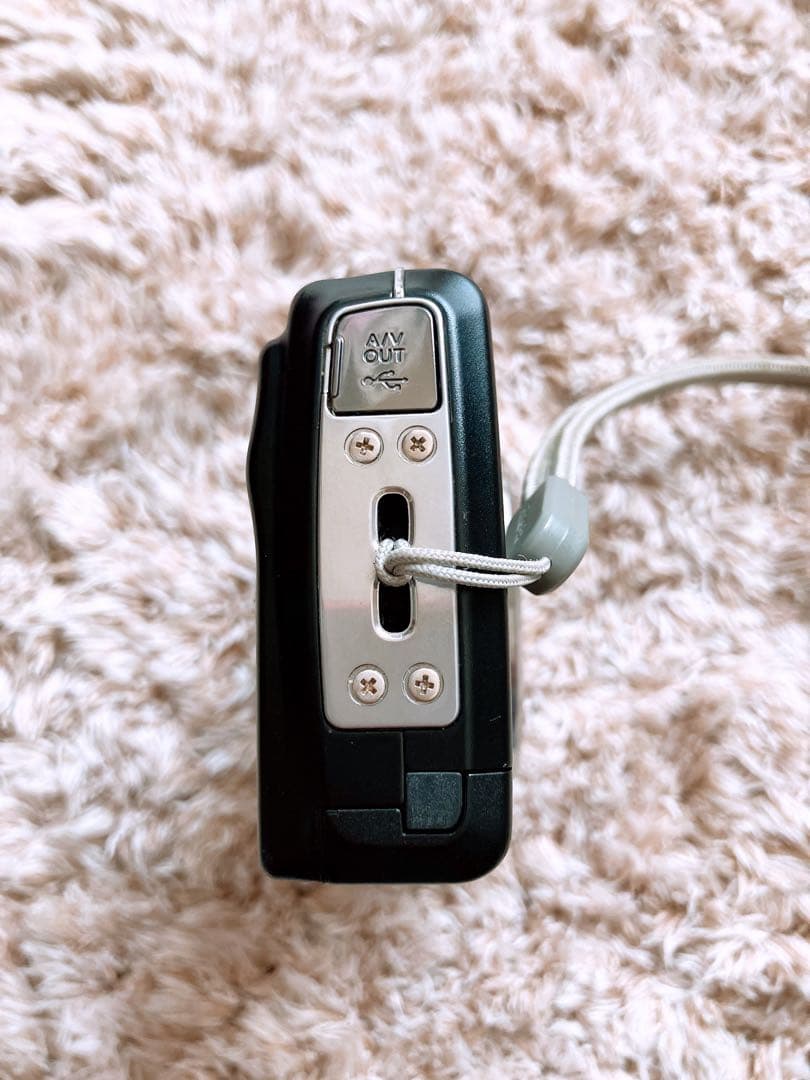 FUJIFILM FINEPIX 12メガピクセル コンパクトデジタルカメラ