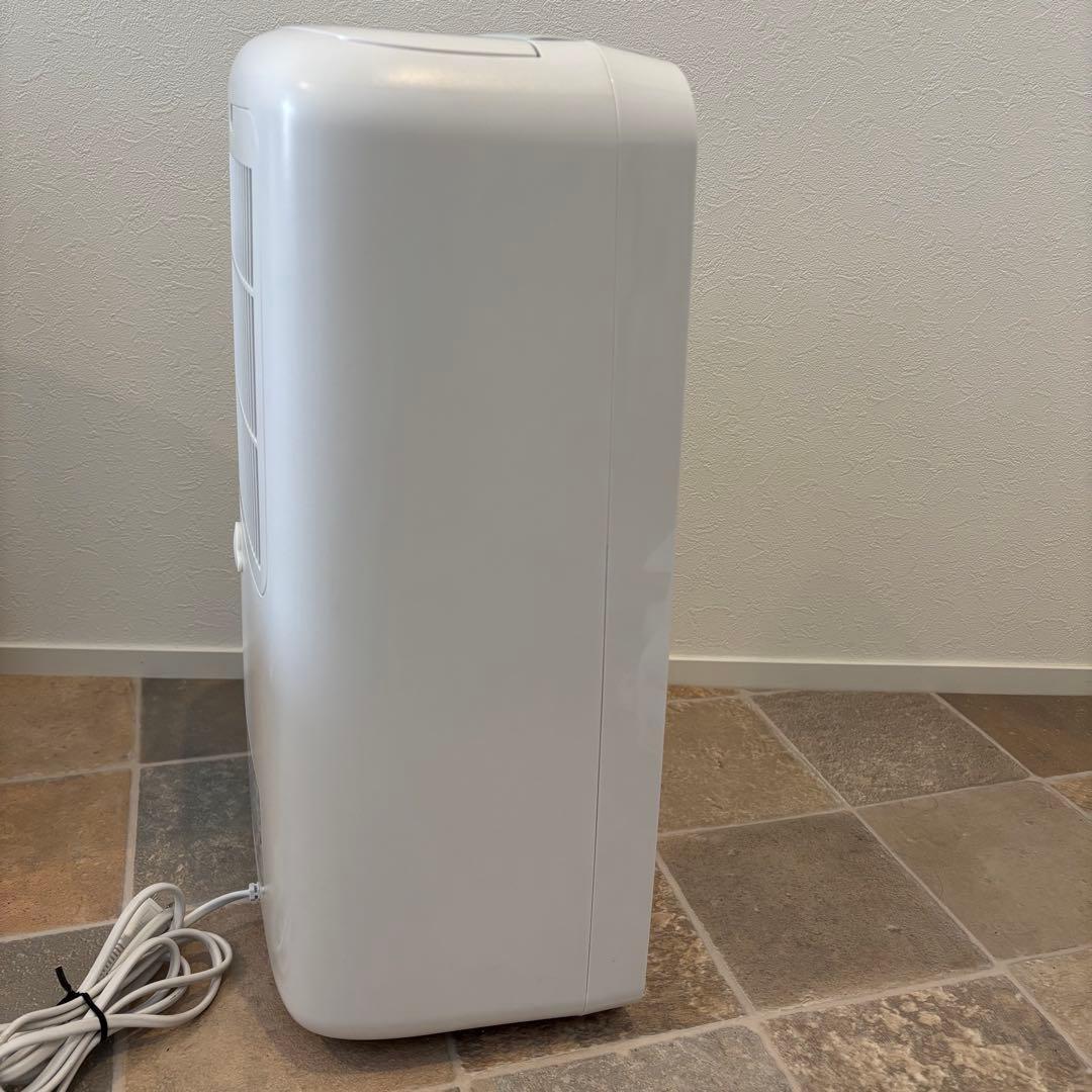 【美品】SHARP 除湿機 ホワイト CV-L71-W