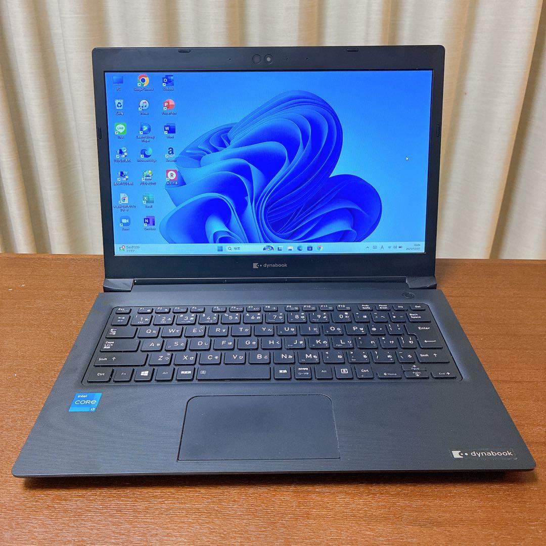 東芝/第11世代 /NVMeSSD256GB /Win11/カメラ
