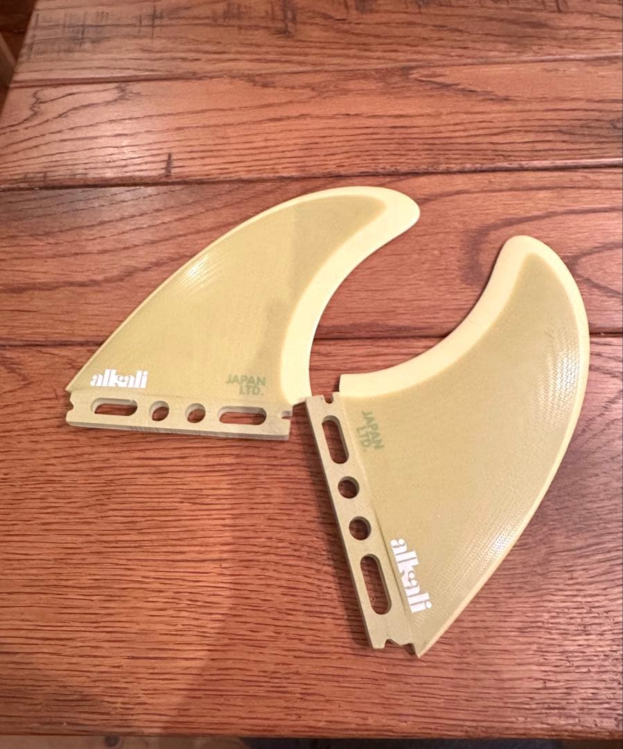Alkali fin Japan limited twin fin ツインフィン