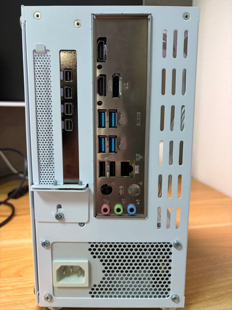 Windowsデスクトップ Ryzen5 5500 + B550 + 32GB + 500GSSD