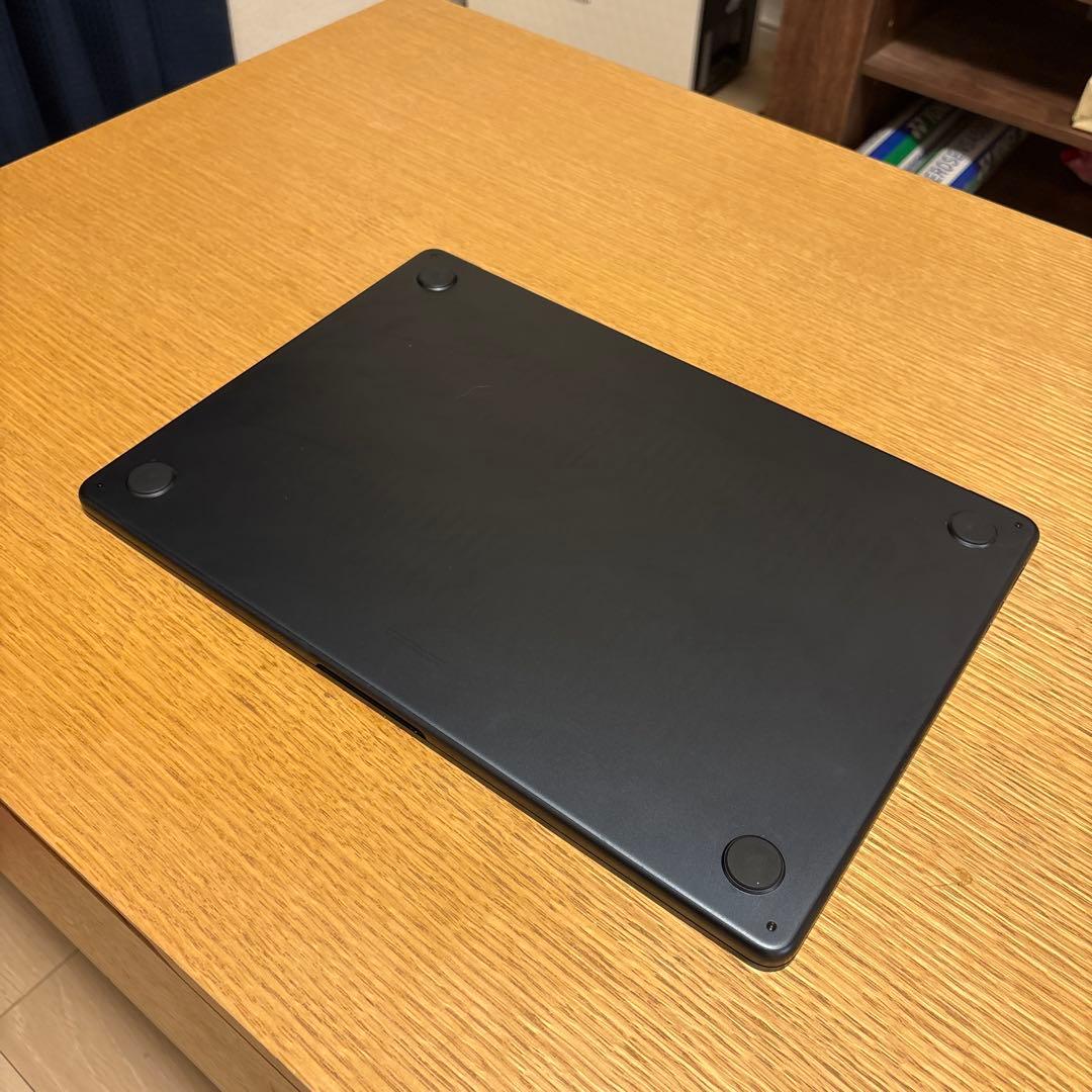 Apple M2チップ搭載 MacBook Air 15インチ 2023年