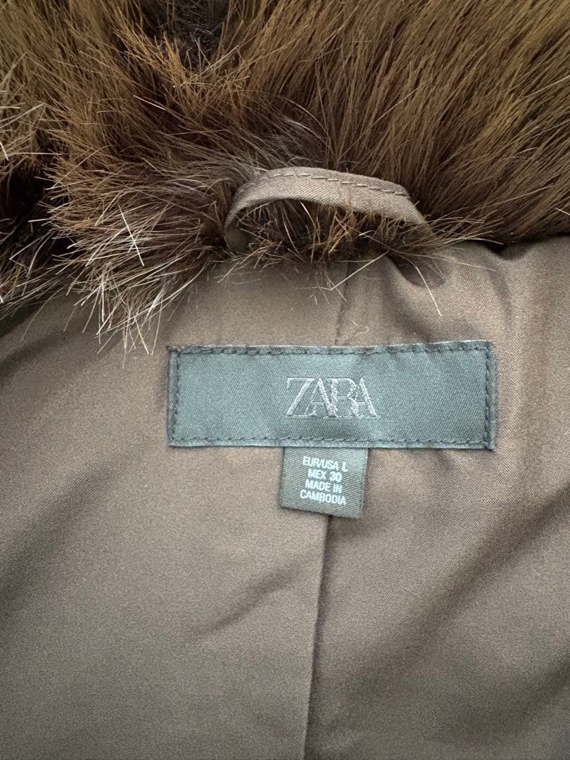 「ZARA」ダークブラウン フェイクファーショートコート
