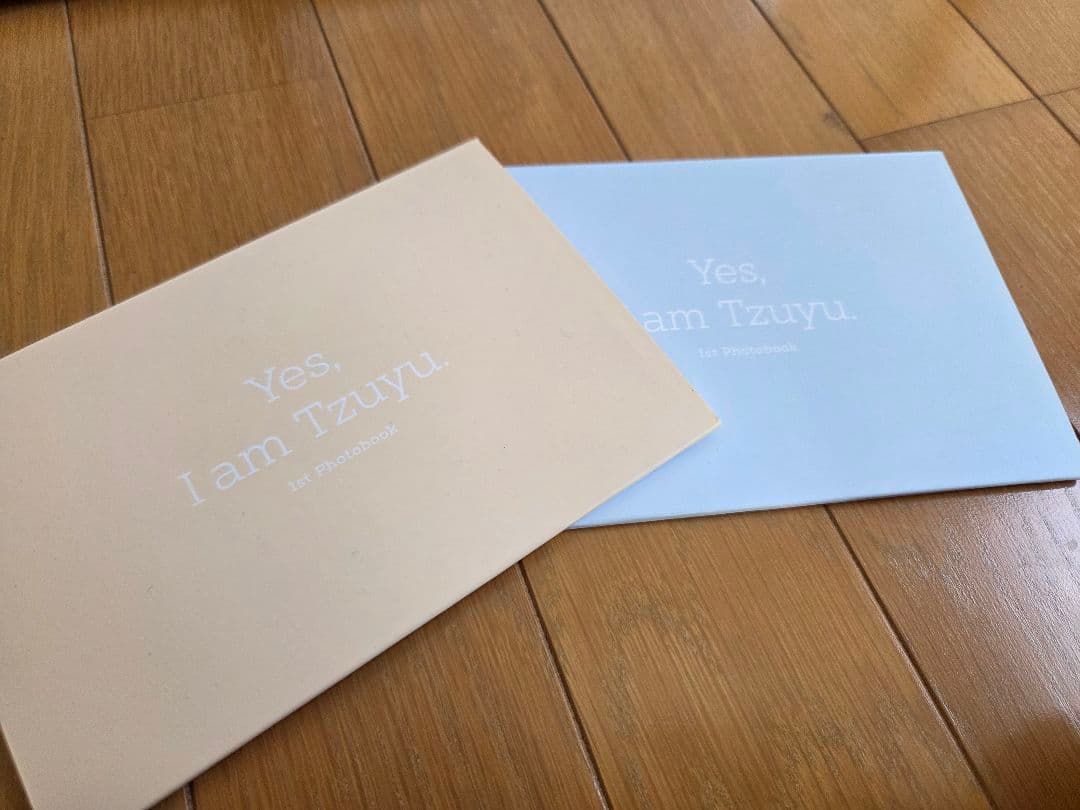 Yes, I am Tzuyu. フォトブック 2冊セット