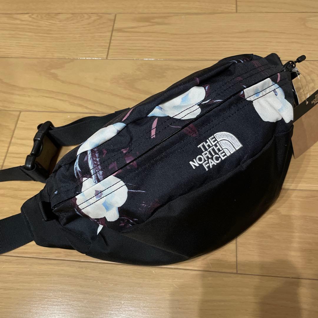 新品タグ付き・THENORTHFACE・ボディバッグ・花柄
