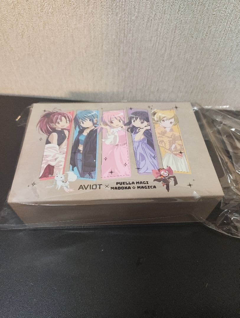 ほ*ん様 【新品】AVIOT TE-V1R-MMM 魔法少女まどかマギカワイヤレ