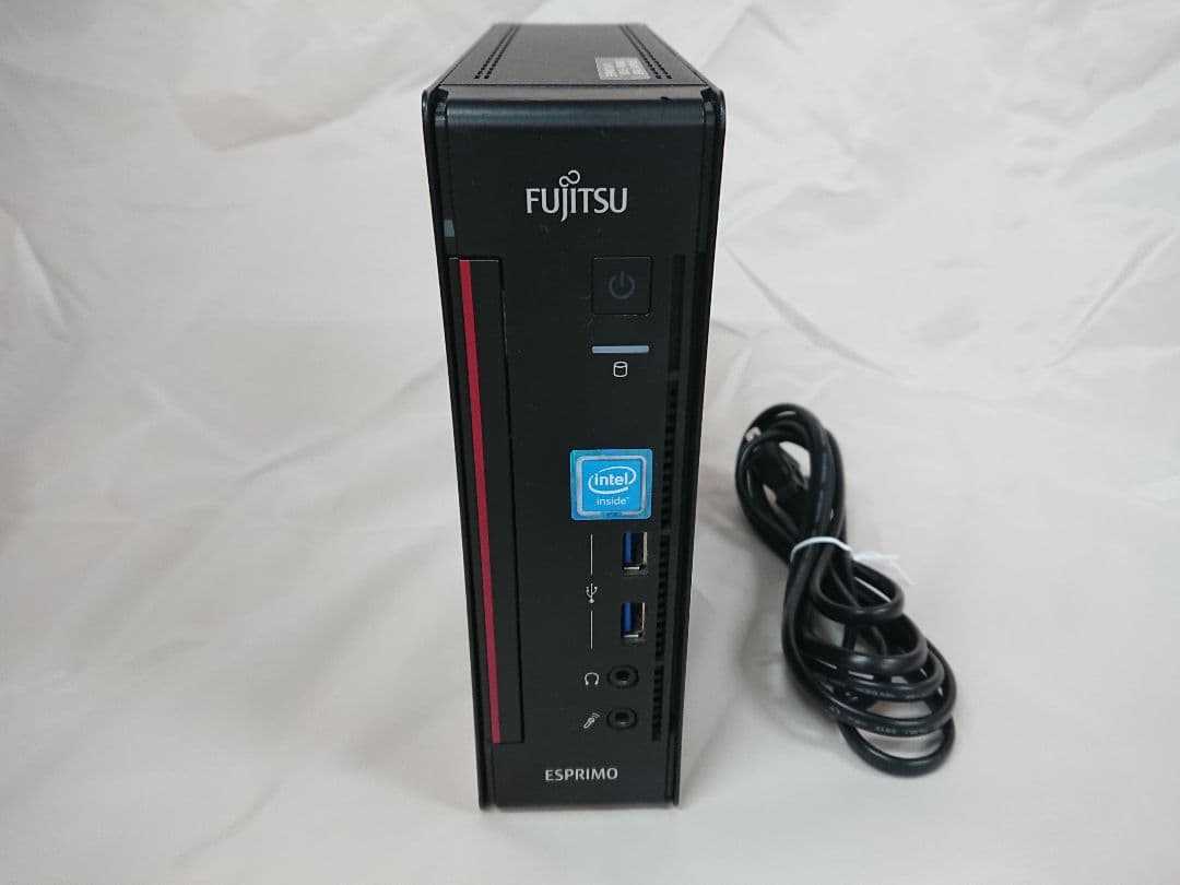 富士通 ESPRIMO Q556/R i5 ssd win11 office