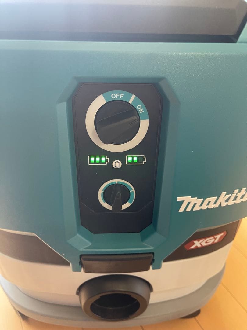 マキタ　充電式集じん機　 VC001GZ バッテリー 無し