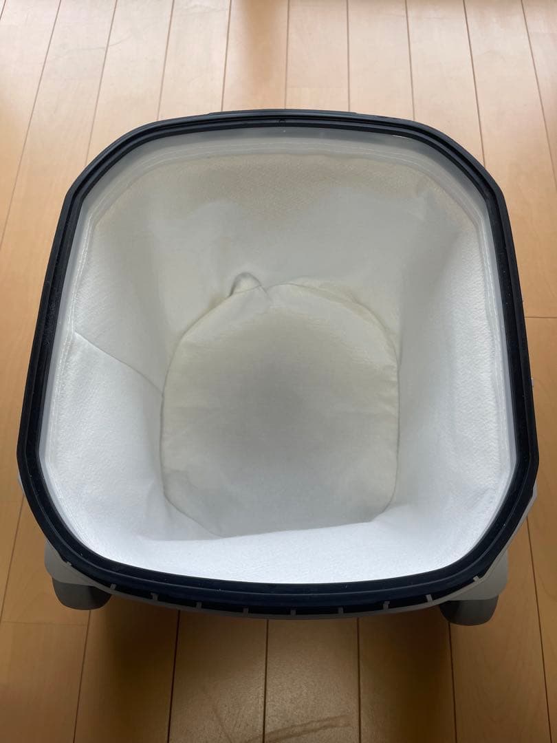 マキタ　充電式集じん機　 VC001GZ バッテリー 無し