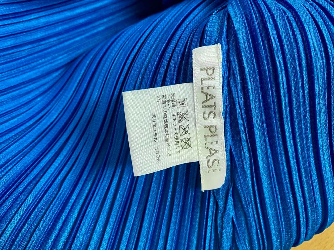 PLEATS PLEASE ノースリーブチュニック　ロングトップス