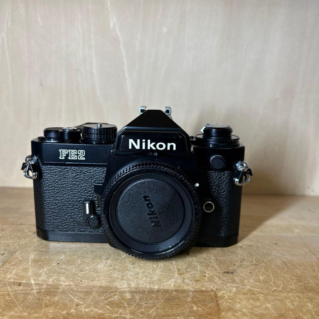 Nikon FE2 ブラックボディー　完動極美品
