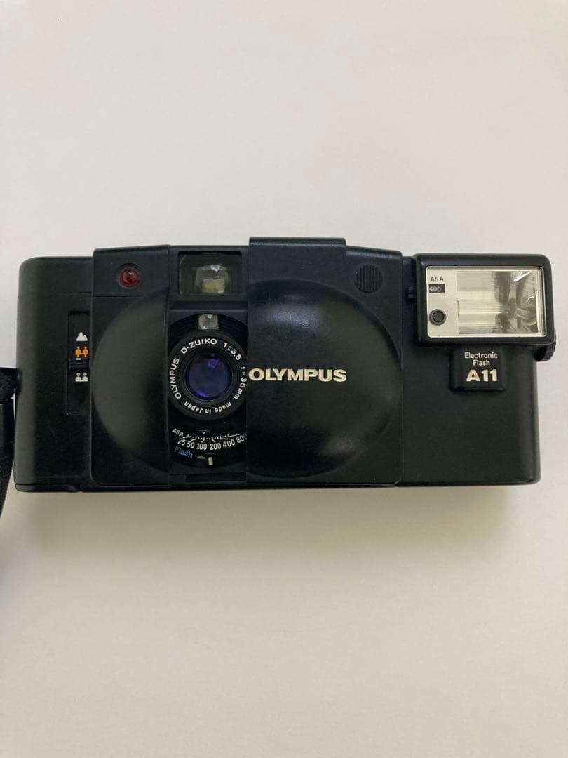 オリンパス Olympus XA2＋ A11 フラッシュ付 コンパクトカメラ美品