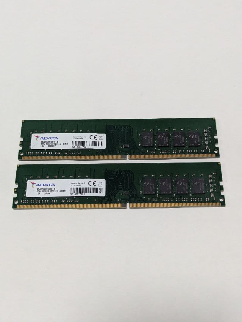メモリー ADATA DDR4 16GB x 2