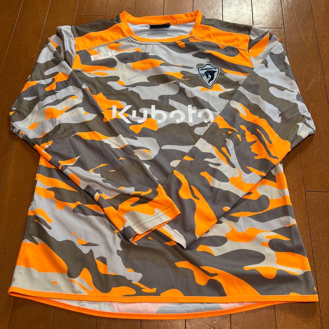 クボタスピアーズ　選手支給品　激レア迷彩柄長袖ウェア 2XL