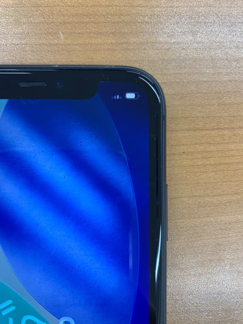 動作確認済 iPhone 11 128GB ID R0022