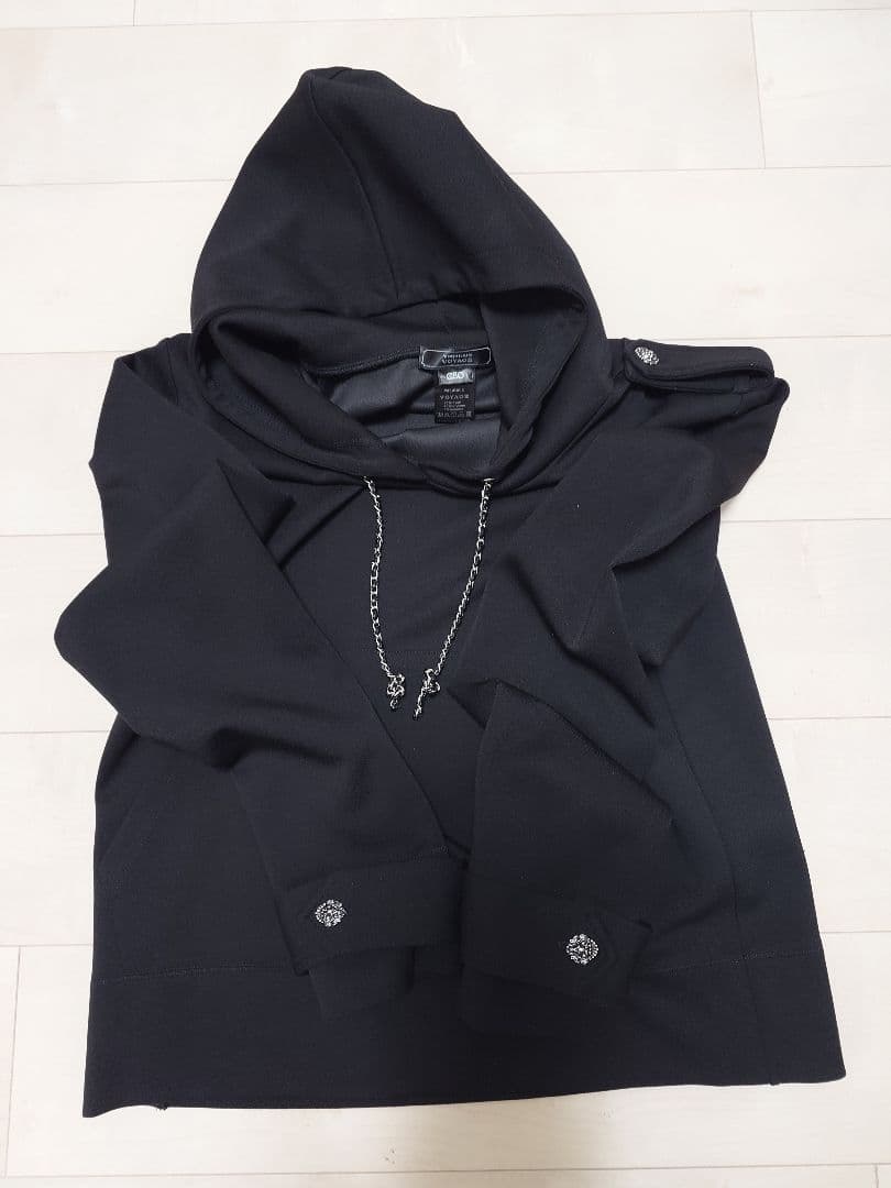 パーカーceoヴァクトーヴォヤージュ　vaqutaux voyage