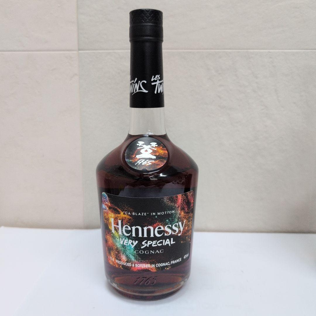 ヘネシーVSリミテッドエディションNＢA ・レ　ツインズ　限定２本セット