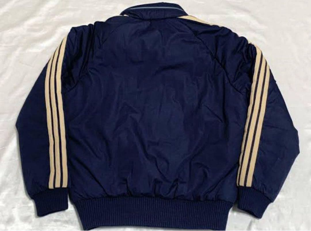 adidas トラックジャケット デサント製