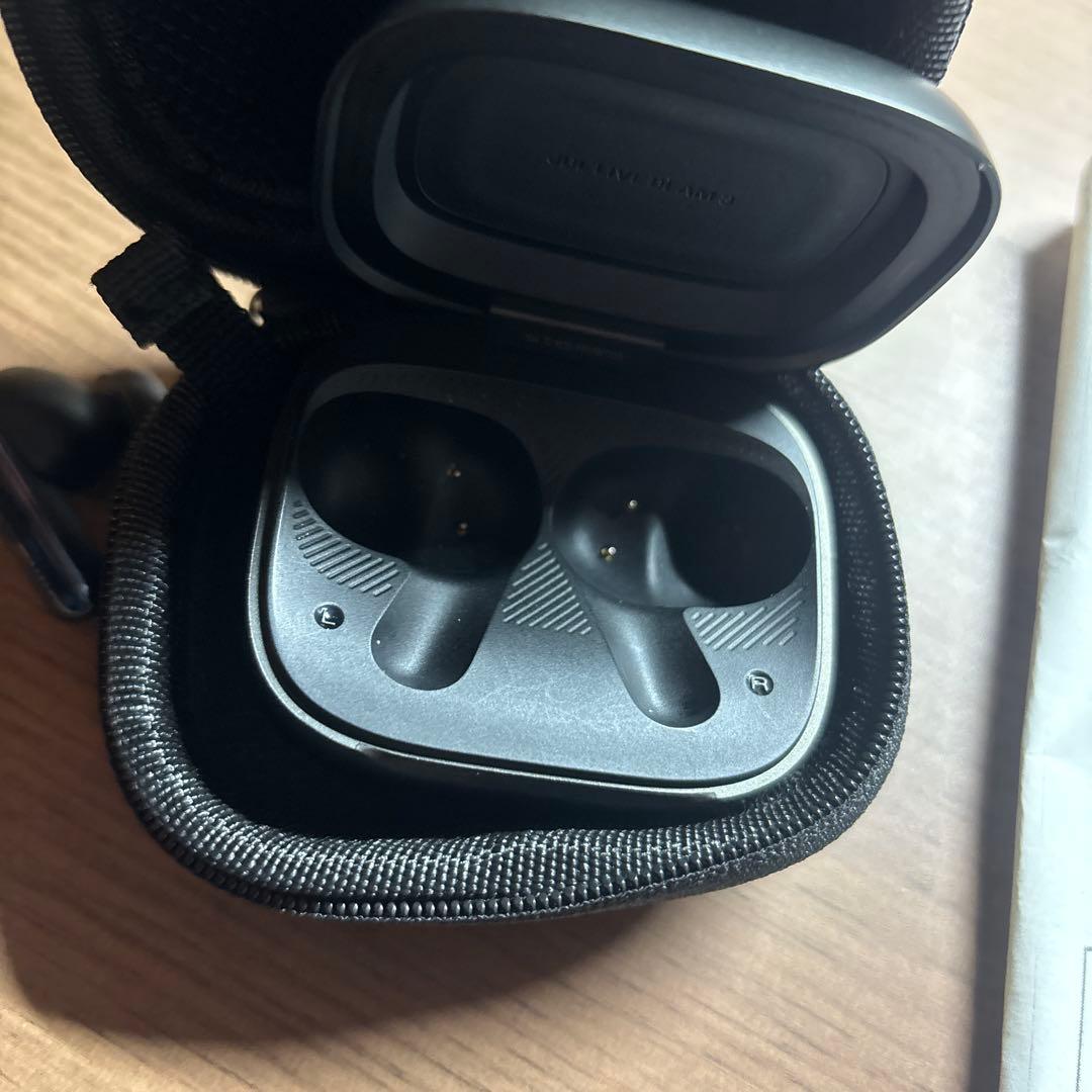 JBL ワイヤレスイヤホン ライブビーム3