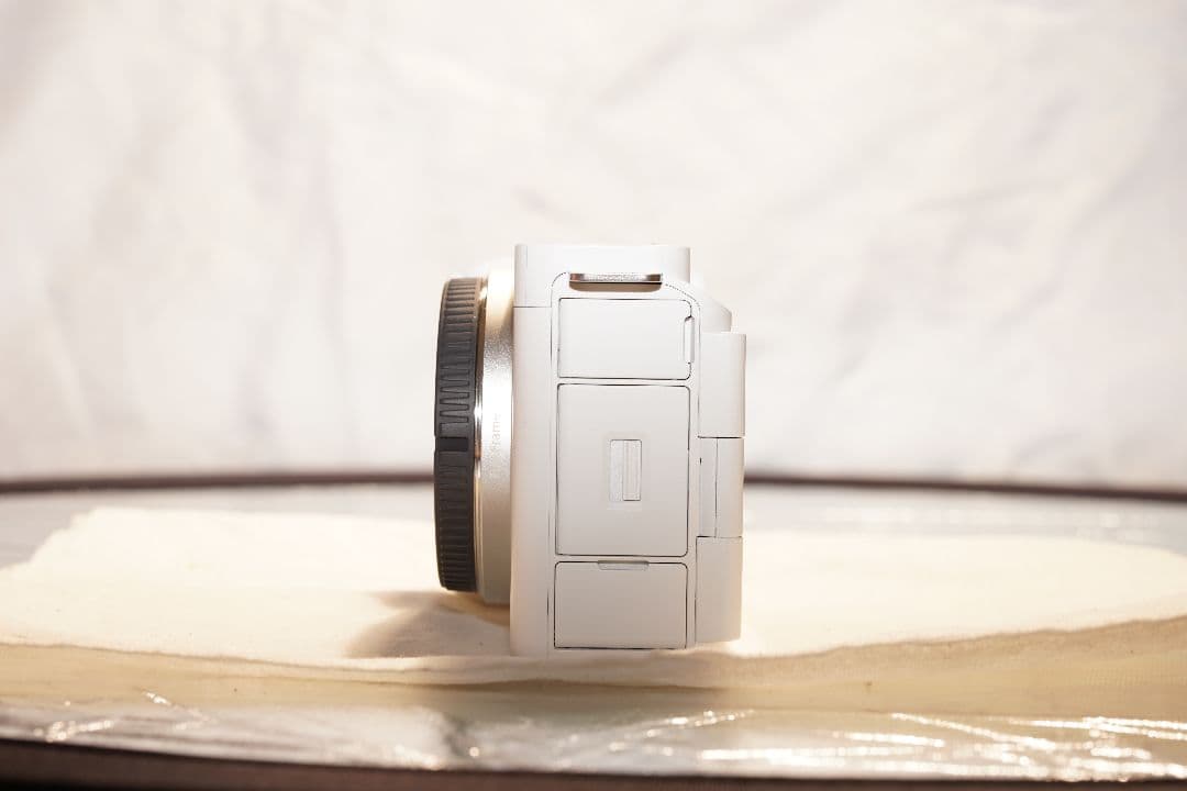 ソニー SONY VLOGCAM ZV-E1 ボディー ホワイト