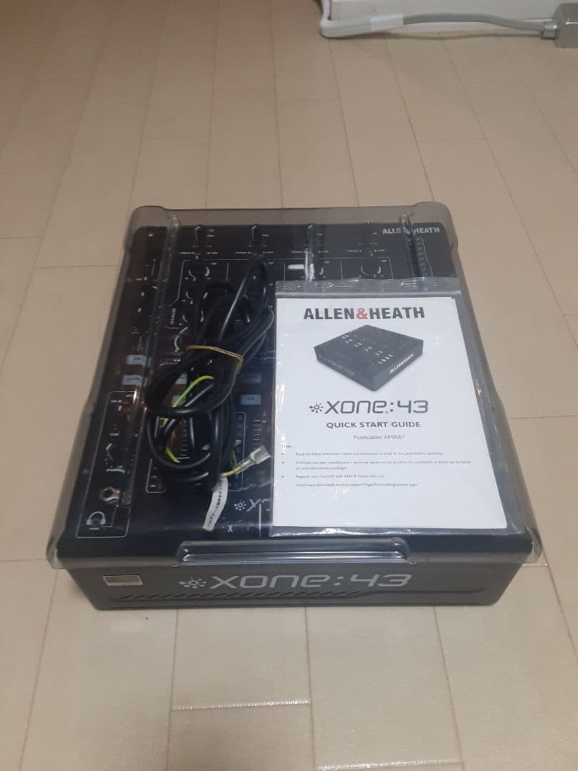 アレヒアンドヒース　ALLEN&HEATH XONE43