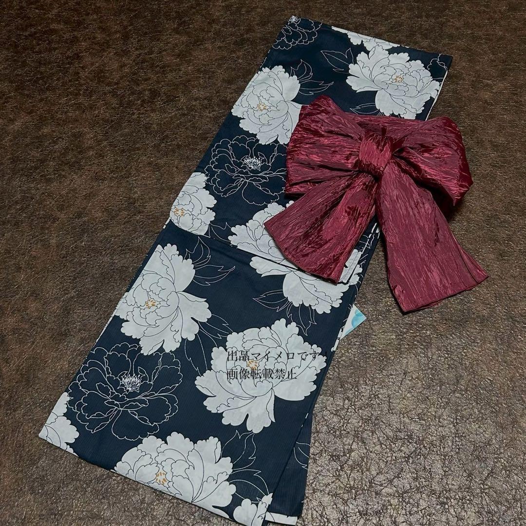 浴衣　大きめサイズ　浴衣 3L 牡丹　濃紺　兵児帯エンジ　2点　新品　0713⑨