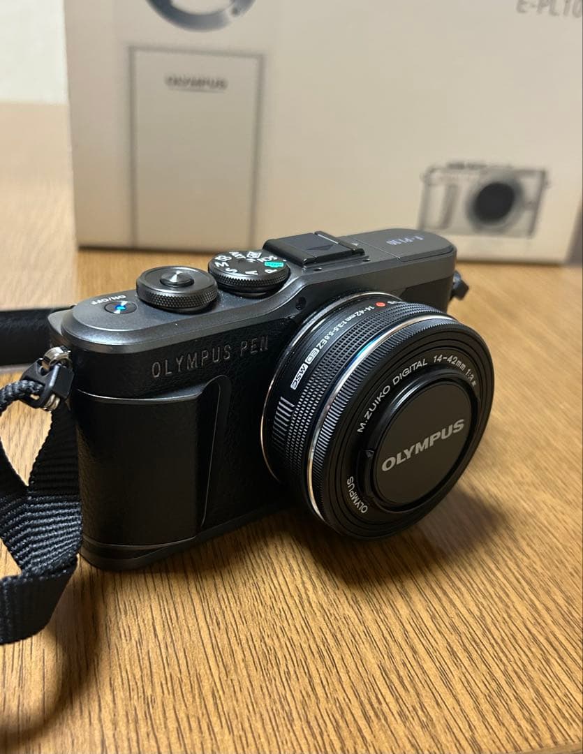 OLYMPUS PEN E-PL10 14-42mm EZ レンズ【超美品】