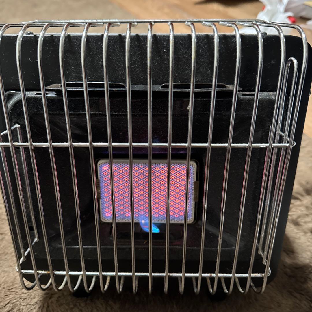 【中古品】イワタニ ガスカセット暖房器具