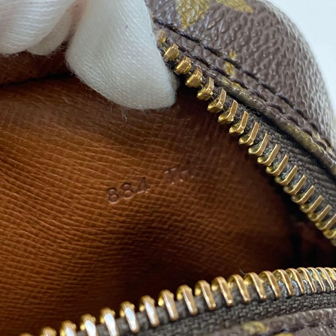 施*英様 Louis Vuitton クラッチバッグ ブラウン