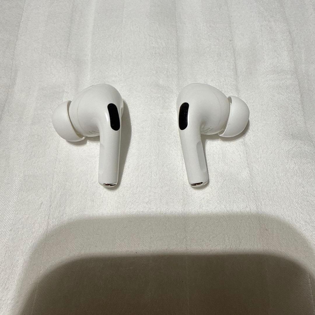 【美品】AirPods Pro (第2世代) 本体 MTJV3J/A