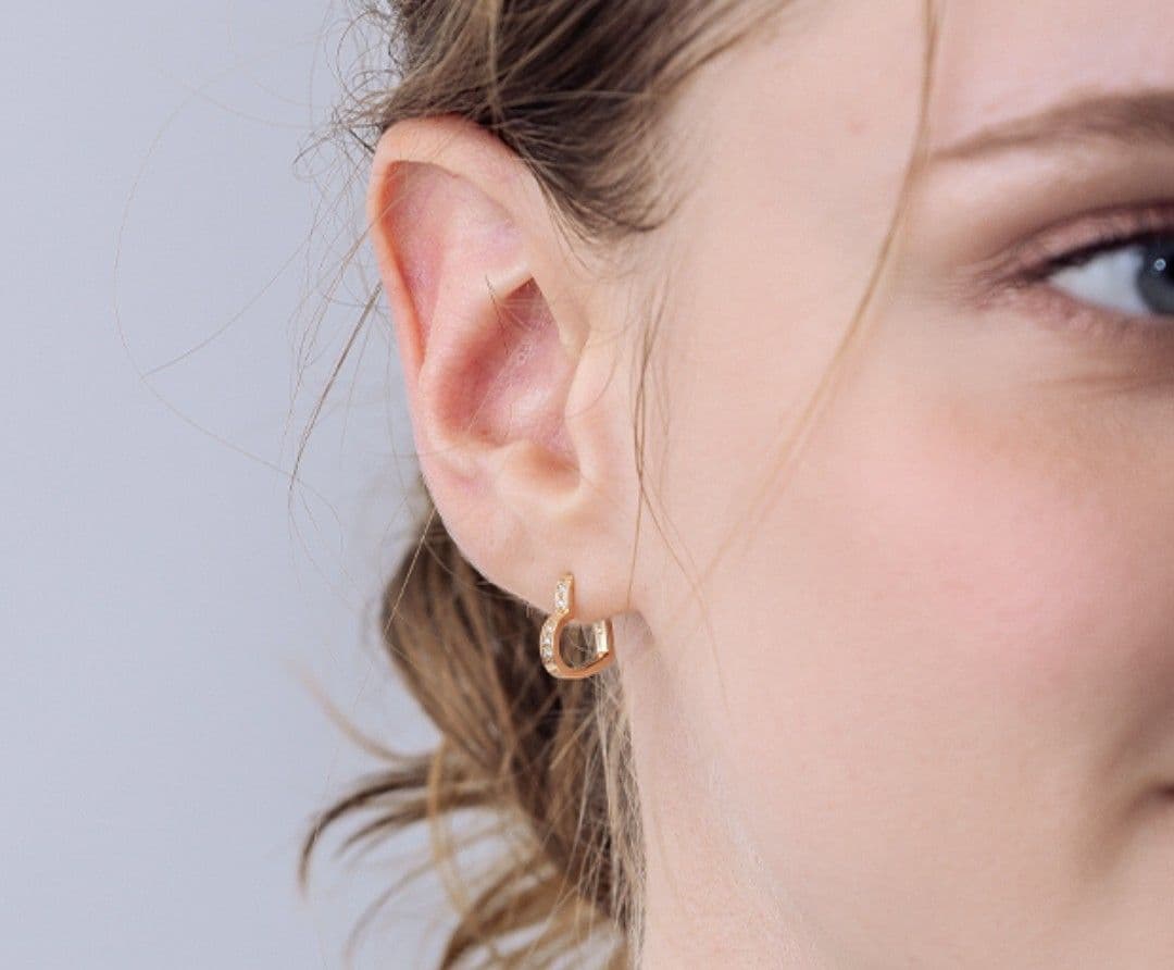 スタージュエリー　TONE OF LOVE ハート型 K10 ピアス(片耳用)