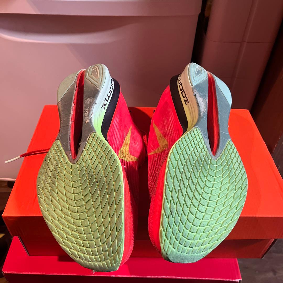 Nike ヴェイパーフライ4 25センチ