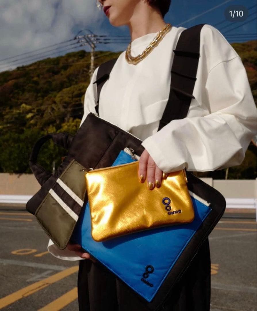 OMMO 新品未使用　バッグandポーチ