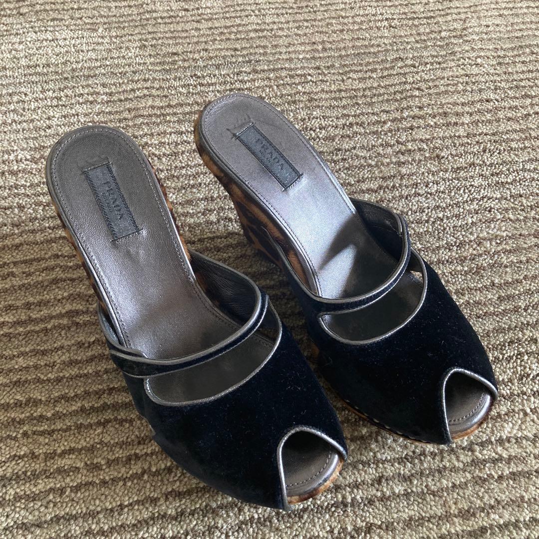 PRADA ウエッジヒールブラック ヒョウ柄