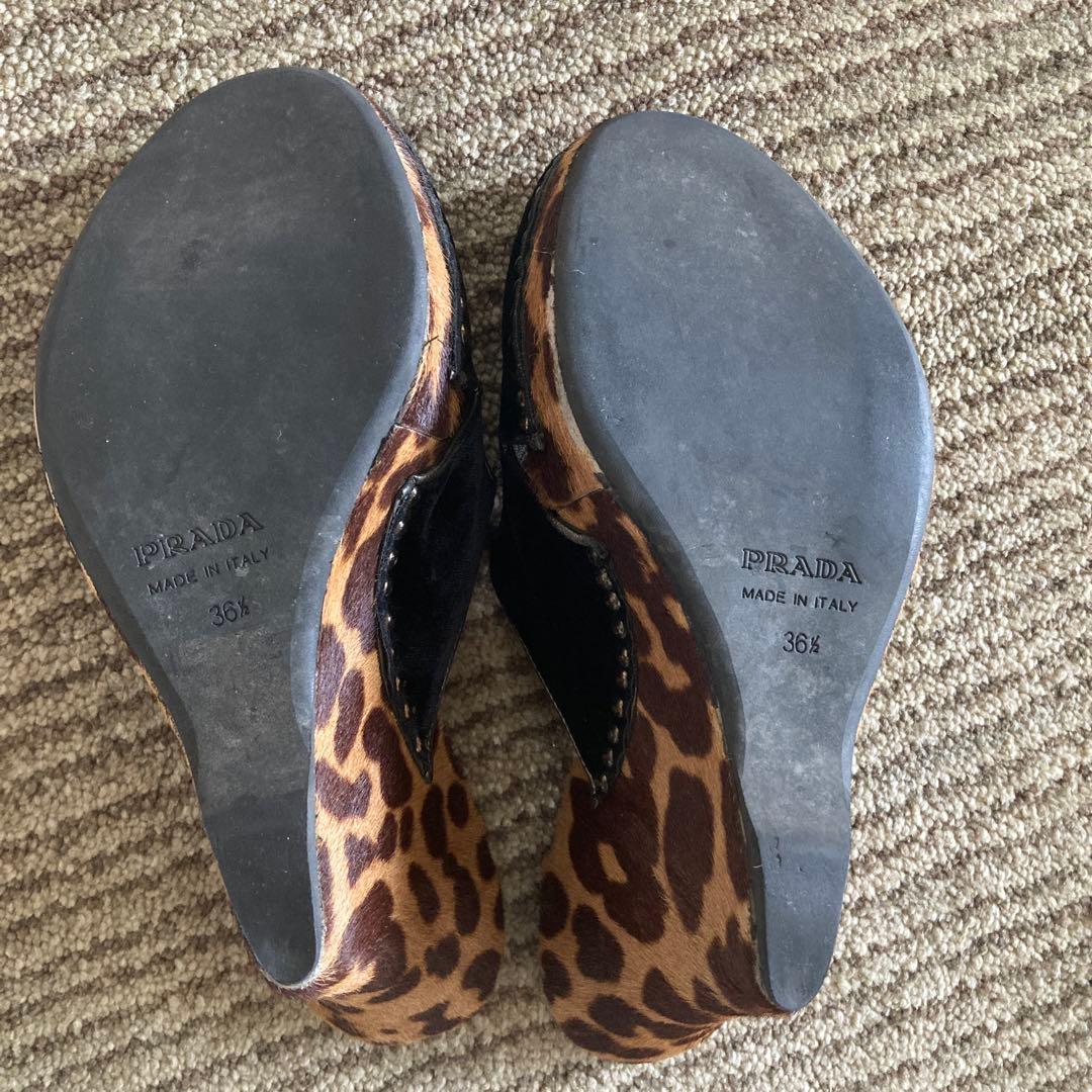 PRADA ウエッジヒールブラック ヒョウ柄