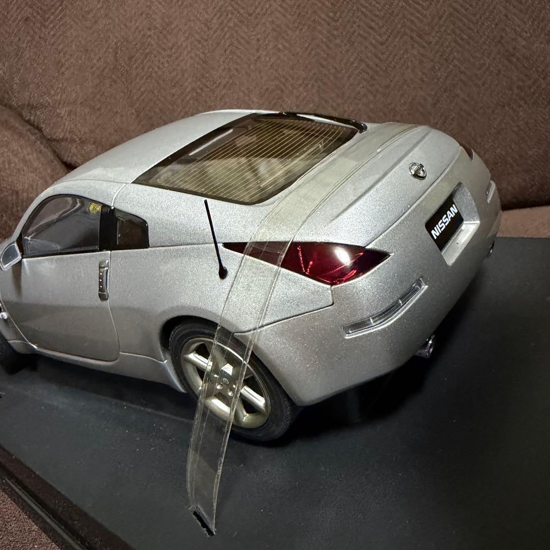 ミニカー AUTOart Nissan Fairlady Z 1:18