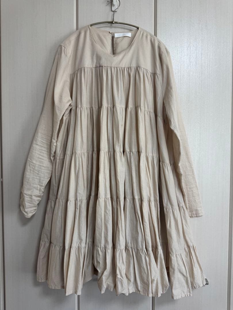 Marlette アイボリー ティアードチュニック