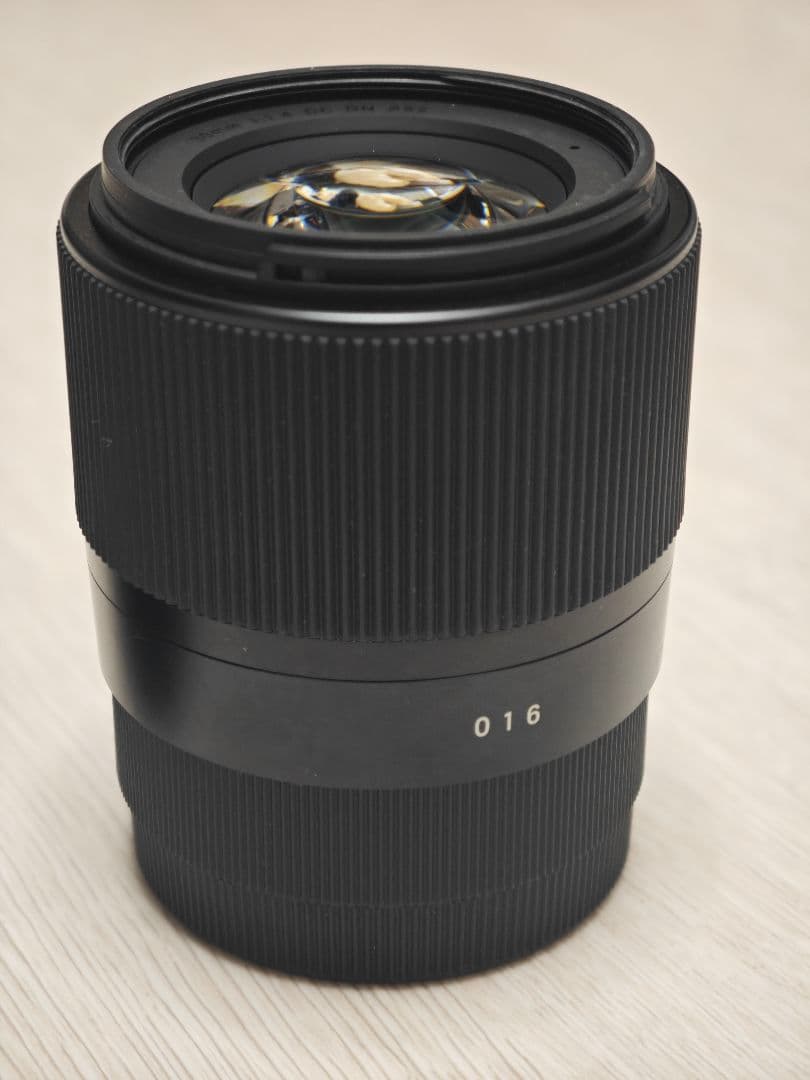 【美品】SIGMA 30mm F1.4 DC DN Sony Eマウント