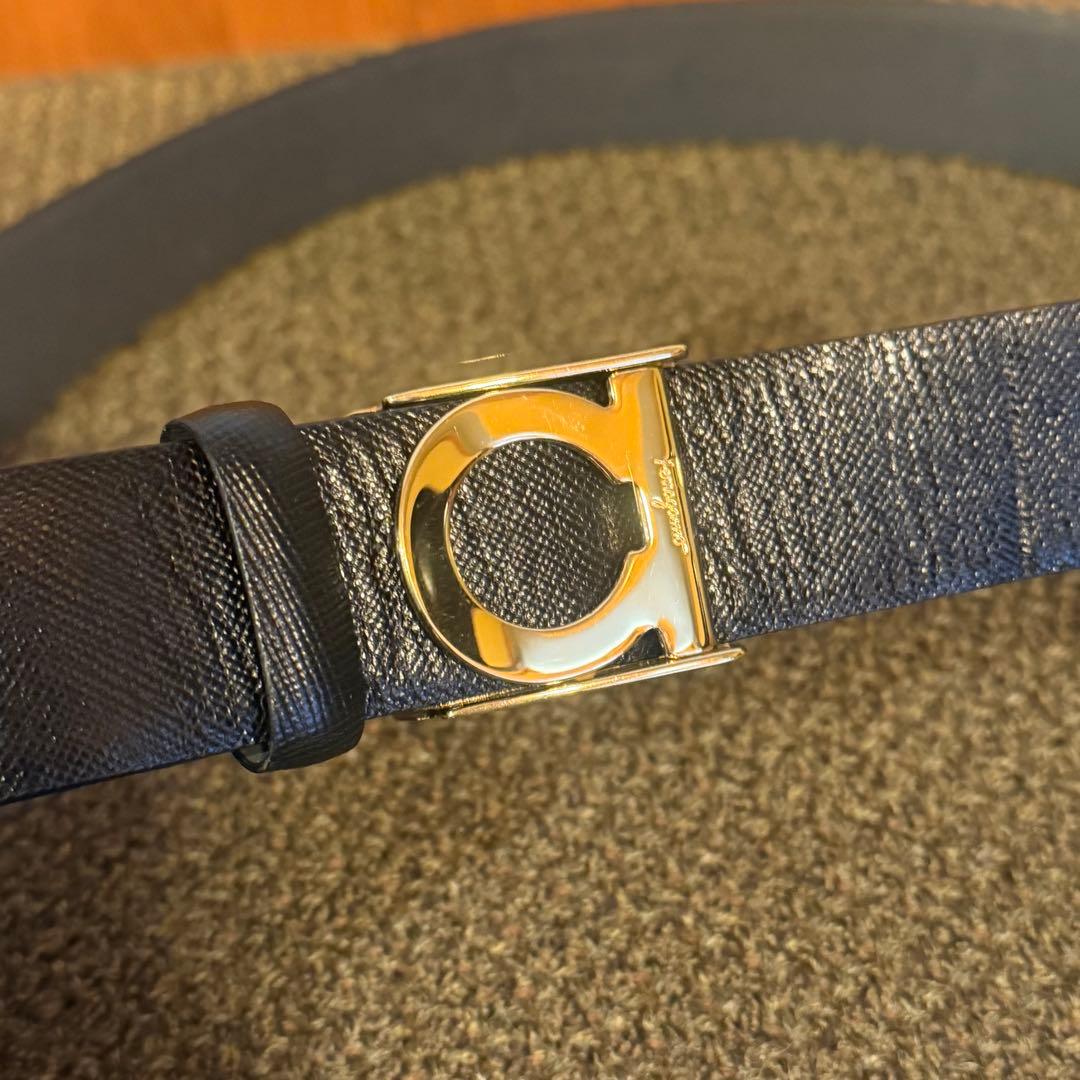 Salvatore Ferragamo フェラガモ ベルト ロゴバックル