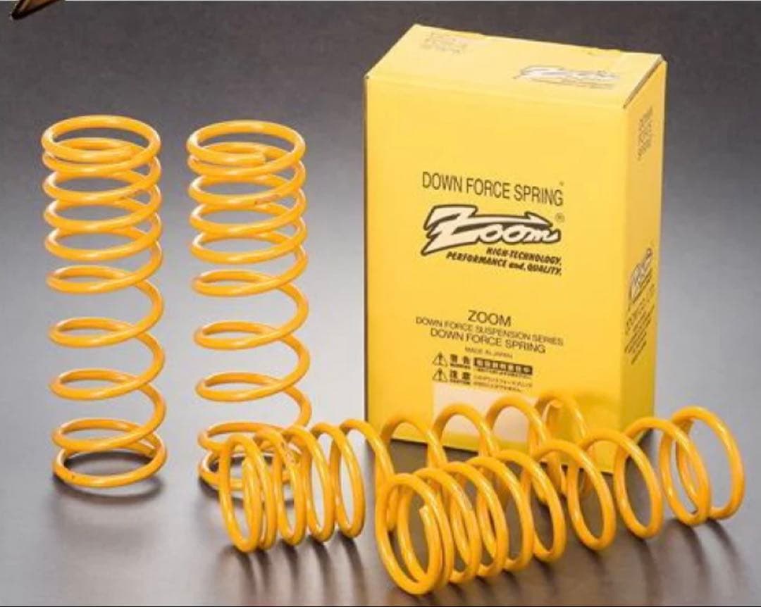 プリウスα ZOOMダウンサス　新品